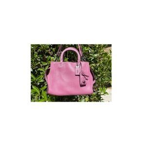 Pink Coach 1941 Rogue 25